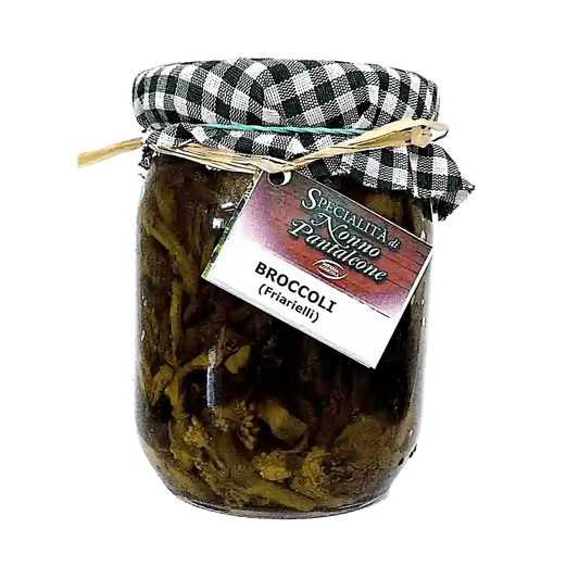 Broccoli (Friarielli) 390g - Dettagli del prodotto I Friarielli di Nonno Pantaleone sono realizzati con una materia prima di provenienza italiana, a garanzia di un prodotto di qualità. Lavorati in modo artigianale, vengono puliti e lavati per poi essere stufati e conditi con ingredienti di prima scelta: olio di semi di girasole, sale, aglio, peperoncino e succo di limone. I nostri Friarielli sono adatti ad essere consumati come contorno uniti alla carne al pesce, come antipasto o per la farcitura di panini