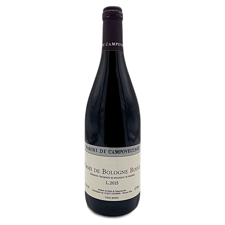 Croix De Bologne Rouge 2015 (Blend) - Vitigni di origine lontana, maturazioni diverse, tannini a volte simili, alter lontanissimi. Sei grandi solisti che rinunciano a qualcosa per dare alla fine forse, un suono migliore. Vino in divenire, perde sempre qualcosa ma immediatamente, guadagna qualcos'altro in peculiarità. Pinot Nero 15%Cabernet Sauvignon 20%Sangiovese 30%Merlot 15%Cabernet Franc 10%Sirah 10% Vendemmia: Manuale in cassette da inizio Settembre a metà Ottobre.Fermentazione: In acciaio.Affinamento: