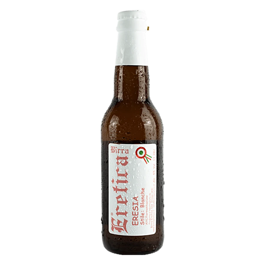 Eresia 33 cl - Birra dal carattere rinfrescante grazie alla sua leggera acidità e all'assenza di retrogusto amaro. Esprime un piacavole gusto di frumento maltato che si sposa perfettamente con il mix di aromi percepiti, dal fruttato della buccia d'arancia amara e bergamotto allo speziato del coriandolo. Schiuma densa, bianca quasi come panna. Lo stile Blanche ha origine in Belgio e risale a più di 400 anni fa. Rifermentazione in bottiglia. Grado alcolico: 5 % Vol Grado plato: 11,5 °P Amaro IBU: 13 Colore E