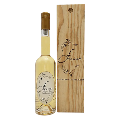 Grappa Di Barbera with wooden case