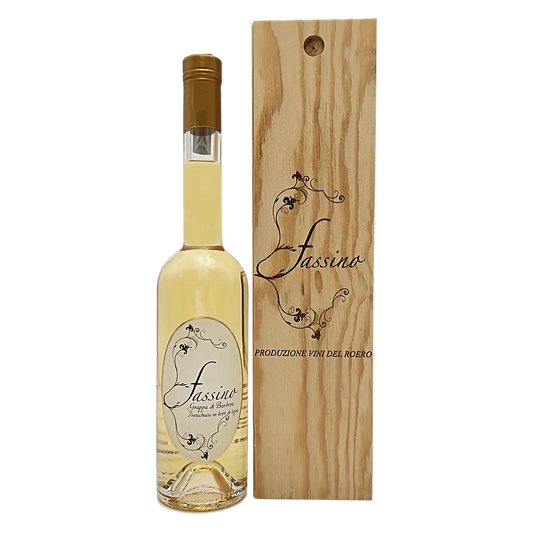 Grappa Di Barbera with wooden case