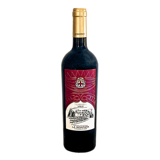 Trabaria IGT Marche Rosso - Un rosso del territorio dell’alto montefeltro…la “Massa Trabaria”. Dopo un passaggio di circa 6 mesi, in botte di legno è pronto questo vino a base Sangiovese che fa parte della storia e cultura contadina. Gradevole e profumato si abbina ai piatti della tradizione. Genuino e sincero è il vino giusto per tutto il pasto, ma anche per portate più impegnative. Vinificazione e affinamento: Le uve rosse Sangiovese e Alicante e di più varietà in piccola parte, vengono deraspate a acino